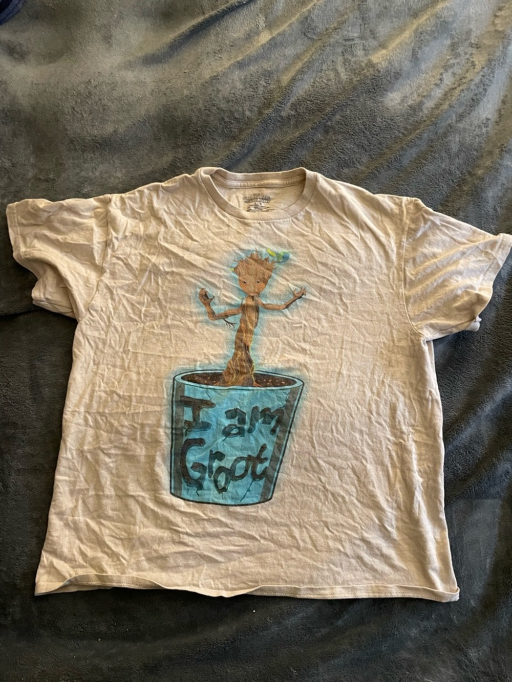 Baby Groot Tee 🌱 Marvel Guardians of the Galaxy Graphic Shirt Size L